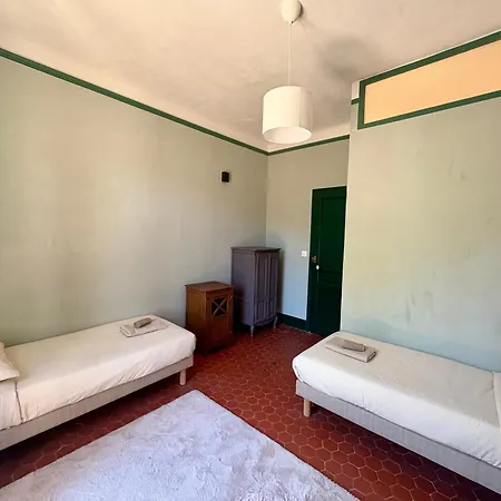 Villa Magdala-Chambre D'Hote-Suite Bassin ベッド・アンド・ブレックファスト